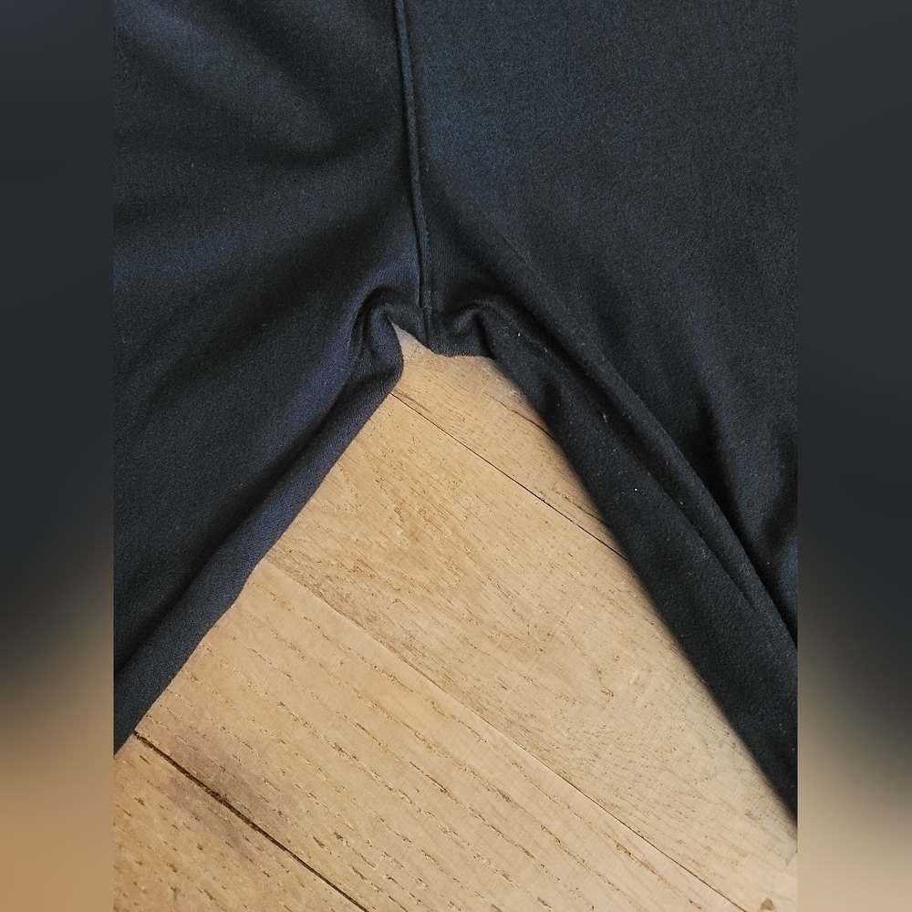 Lularoe Set of 2 pairs of O/S Leggings - Picture 6 of 6
